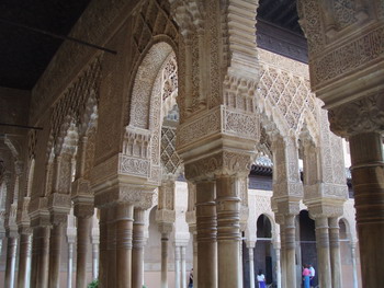 Alhambra pilars